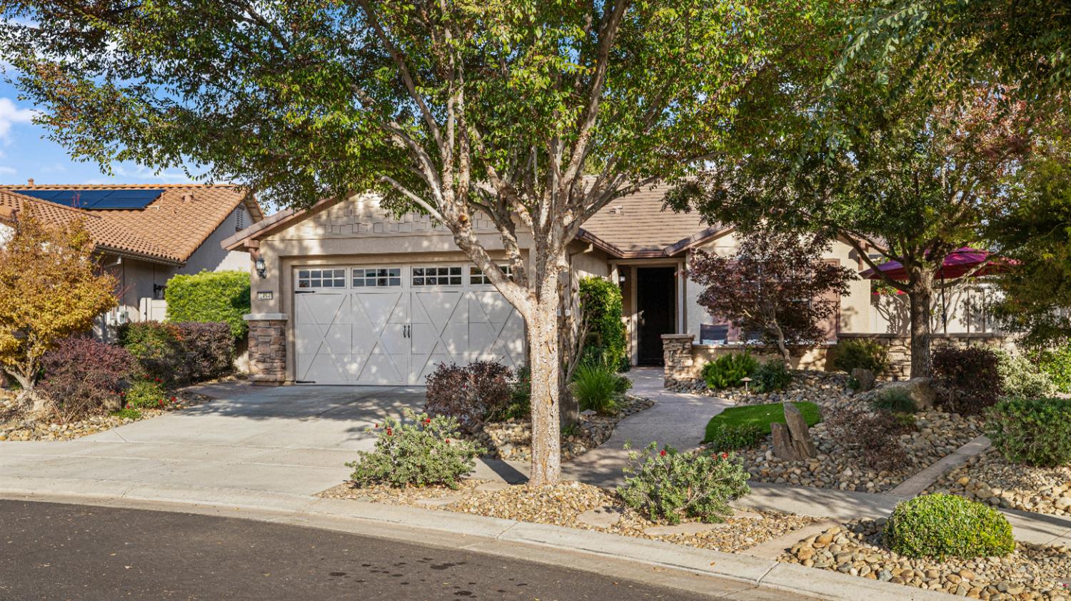 2494 Redbud Way, Manteca, CA 95336