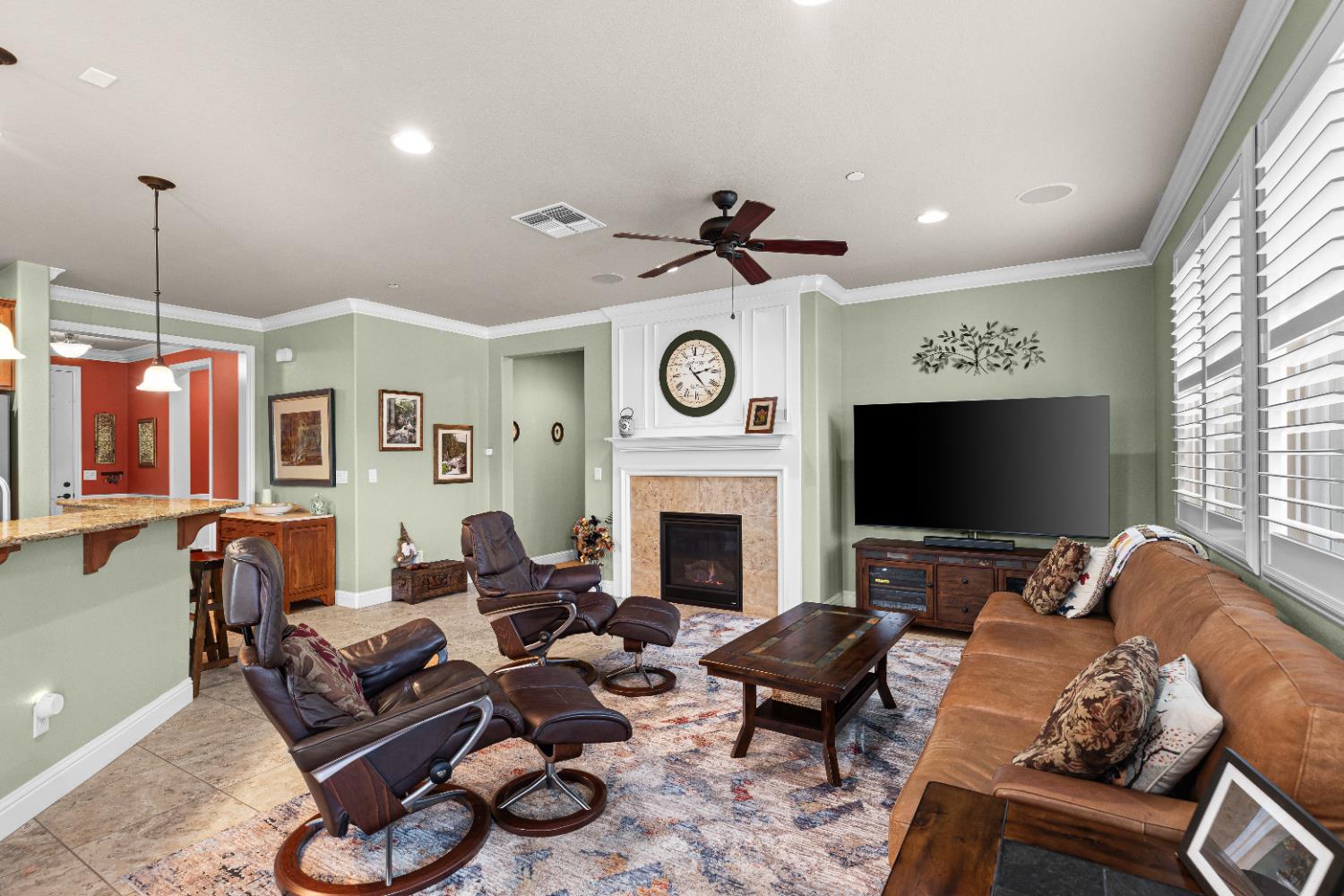 2494 Redbud Way, Manteca, CA 95336