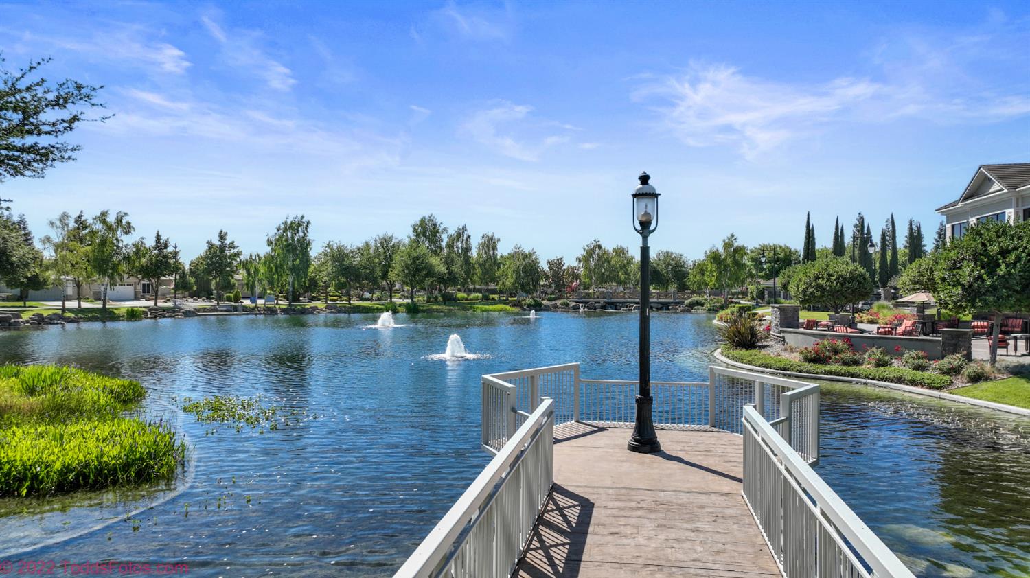 2494 Redbud Way, Manteca, CA 95336