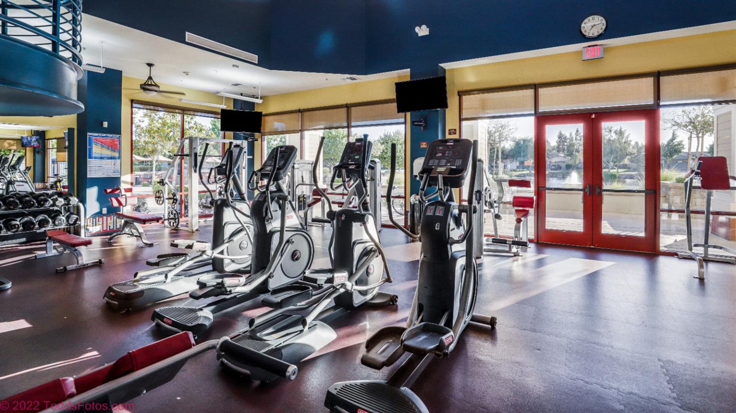 2494 Redbud Way, Manteca, CA 95336