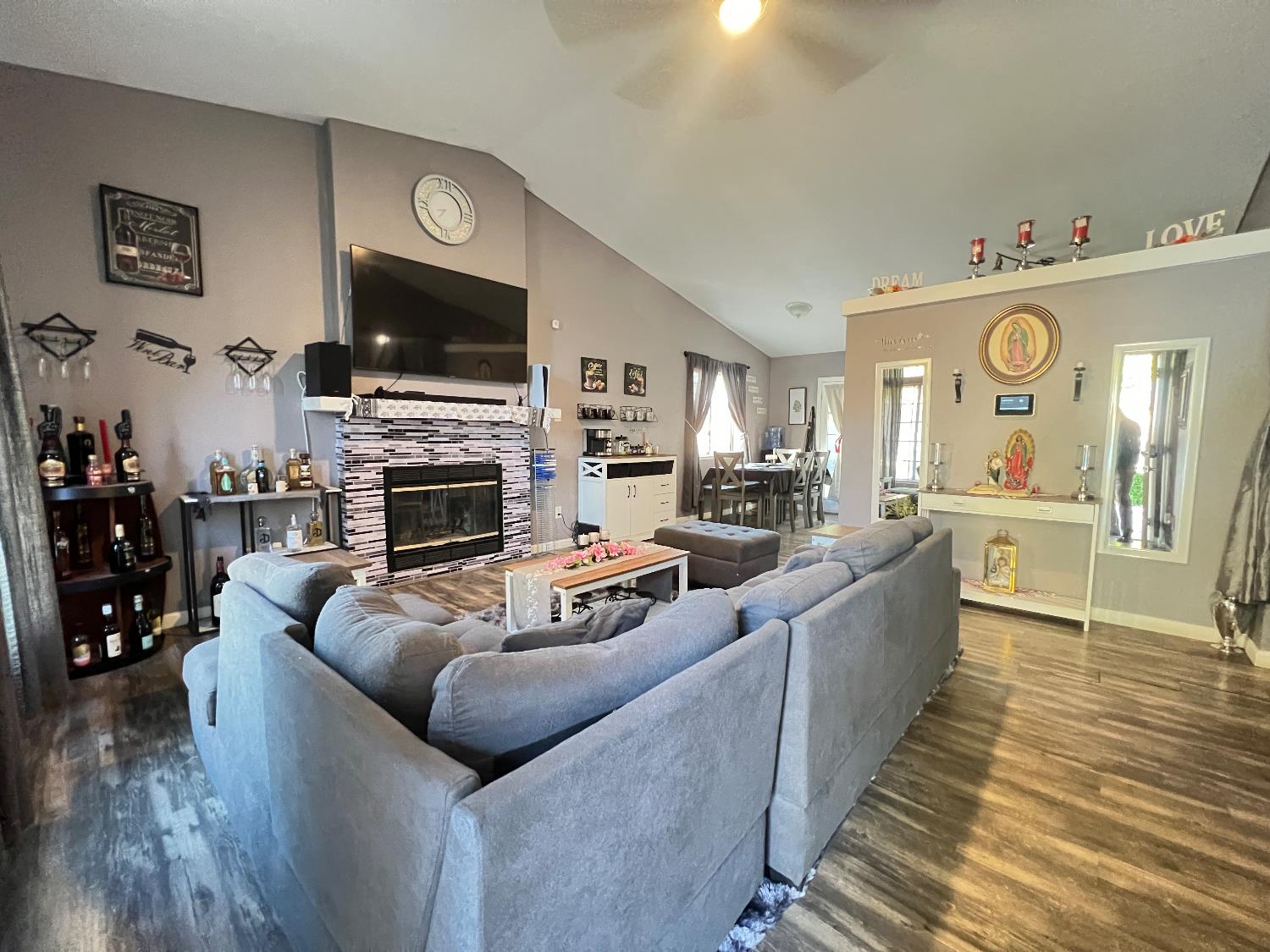 3424 Penny Ln, Modesto, CA 95354