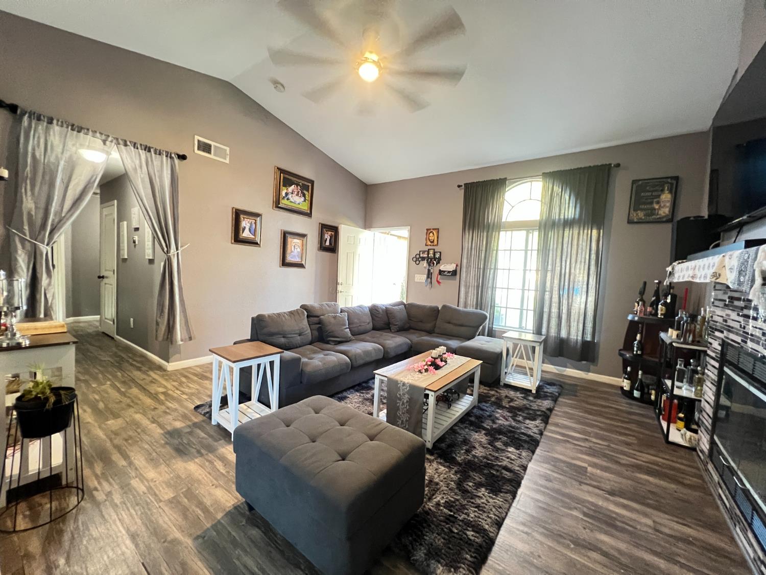 3424 Penny Ln, Modesto, CA 95354