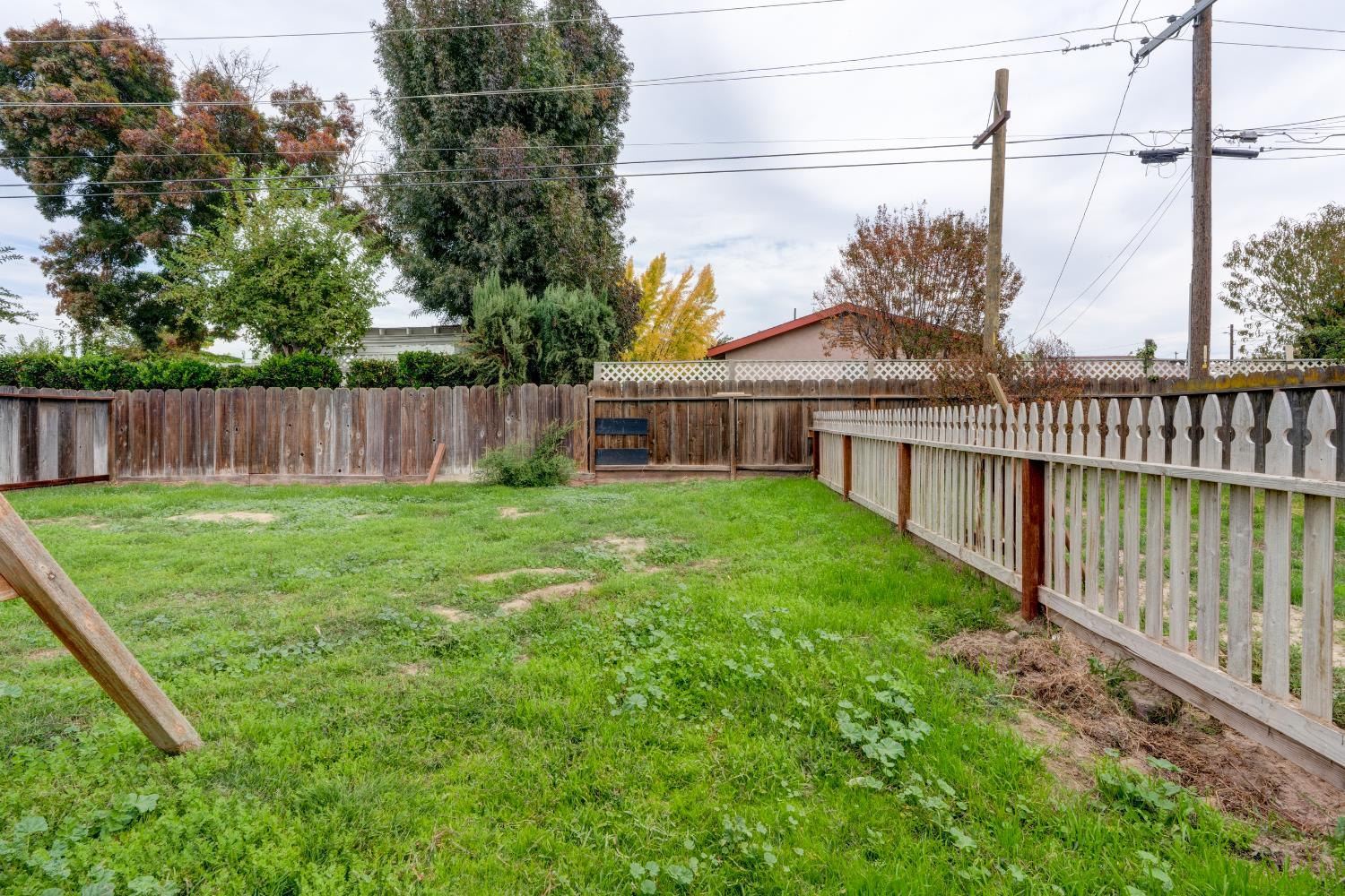 2310 Linden St, Atwater, CA 95301