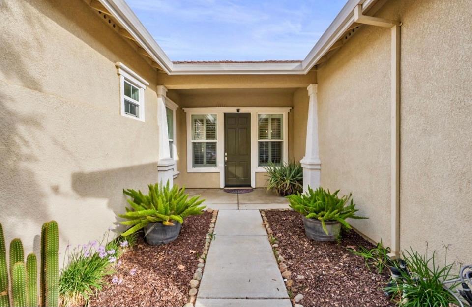 317 Northampton Way, Newman, CA 95360