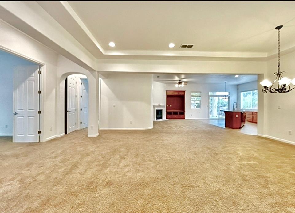 317 Northampton Way, Newman, CA 95360