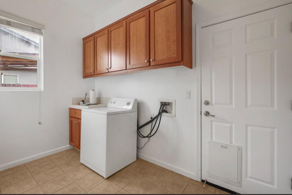 317 Northampton Way, Newman, CA 95360