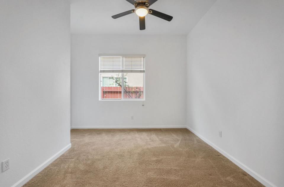 317 Northampton Way, Newman, CA 95360