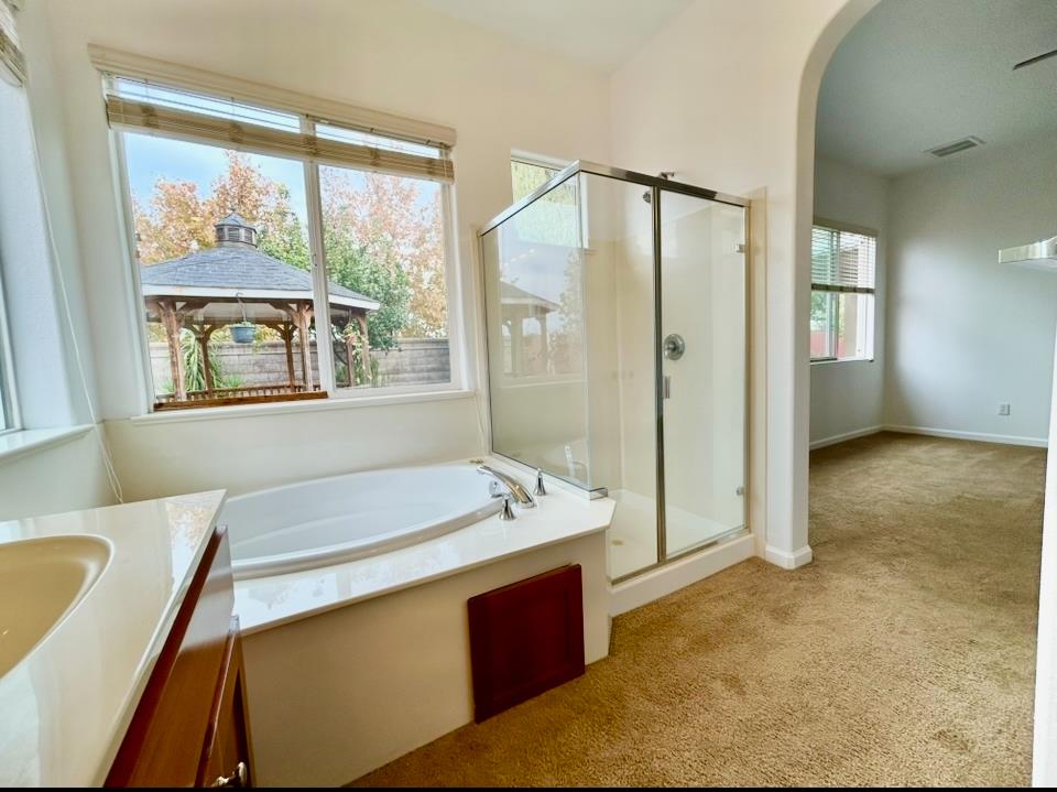 317 Northampton Way, Newman, CA 95360