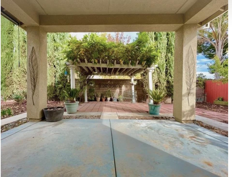 317 Northampton Way, Newman, CA 95360