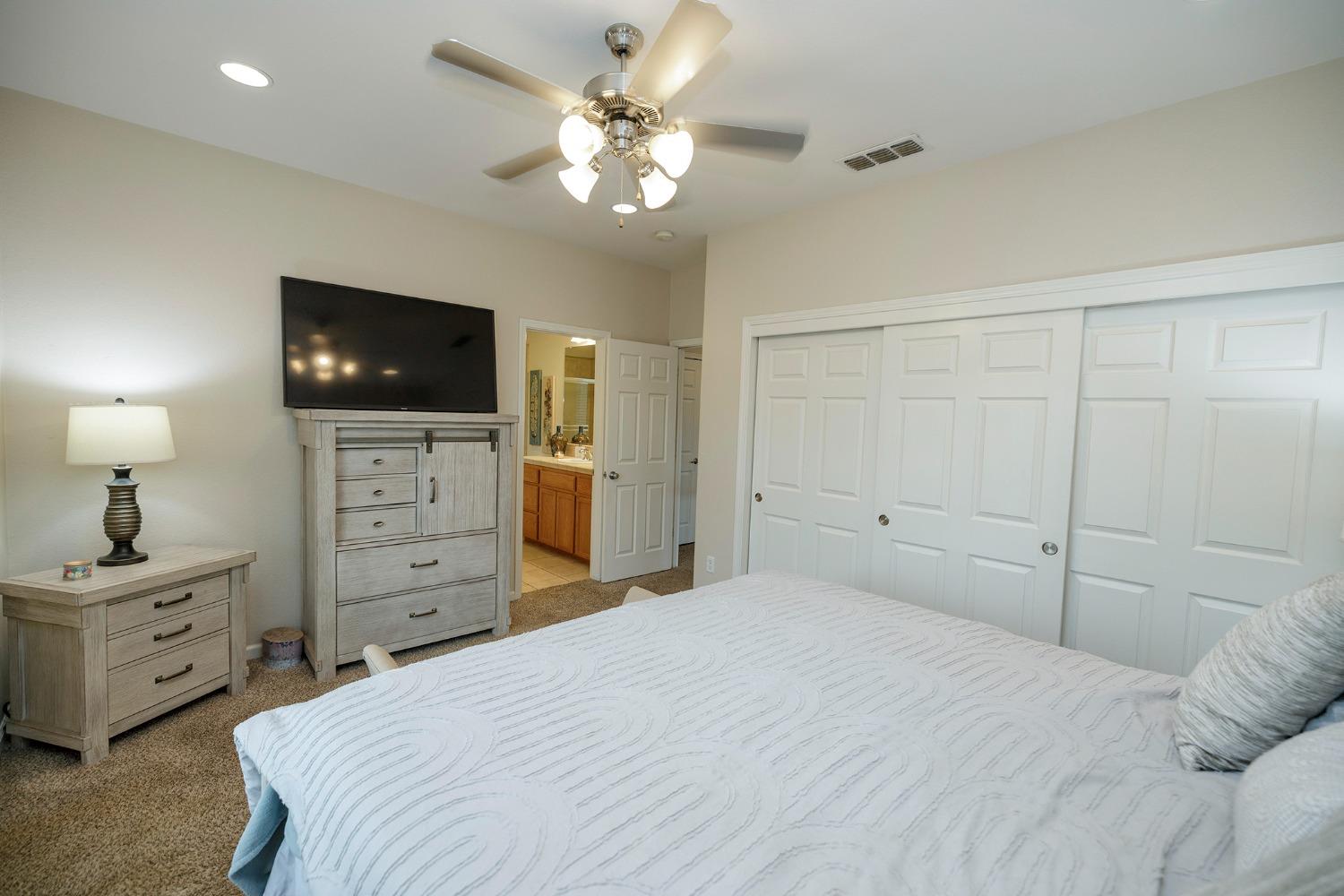 5303 Spaulding Ct, Riverbank, CA 95367