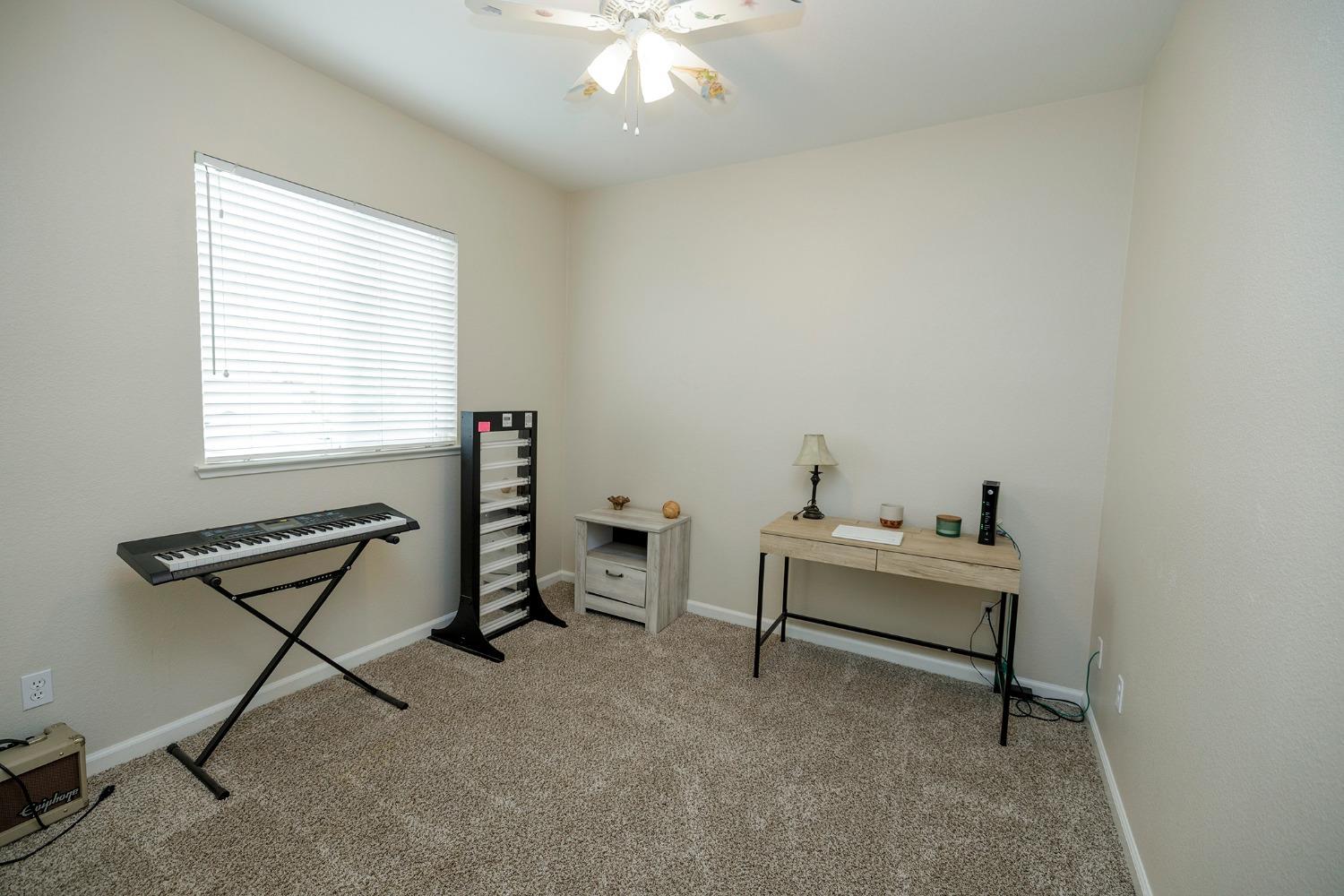 5303 Spaulding Ct, Riverbank, CA 95367