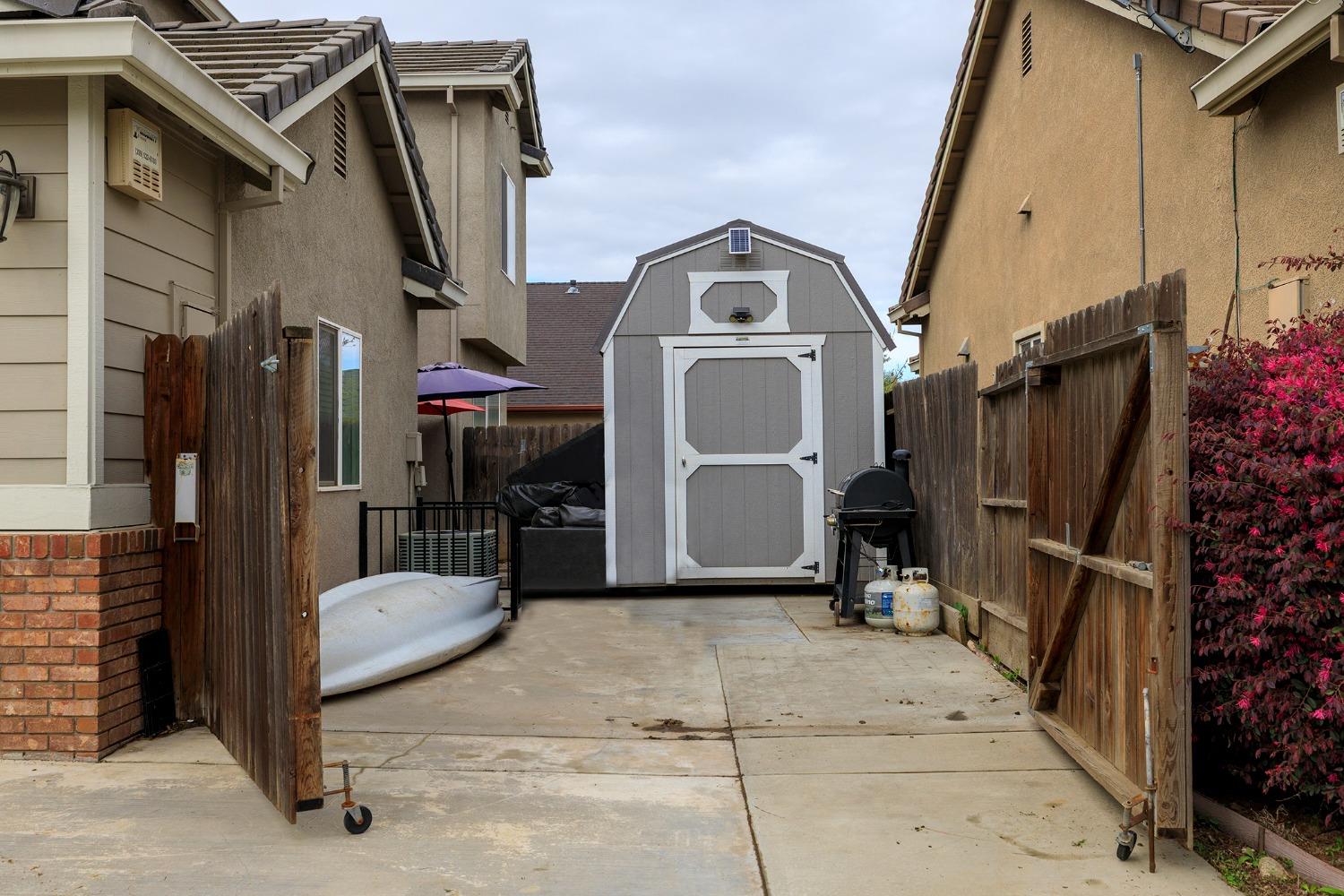 5303 Spaulding Ct, Riverbank, CA 95367