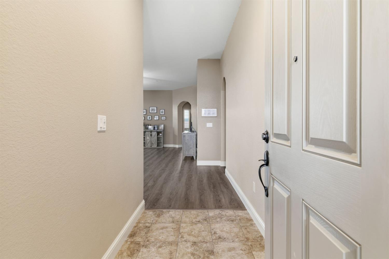 2532 Branden Pl, Manteca, CA 95337