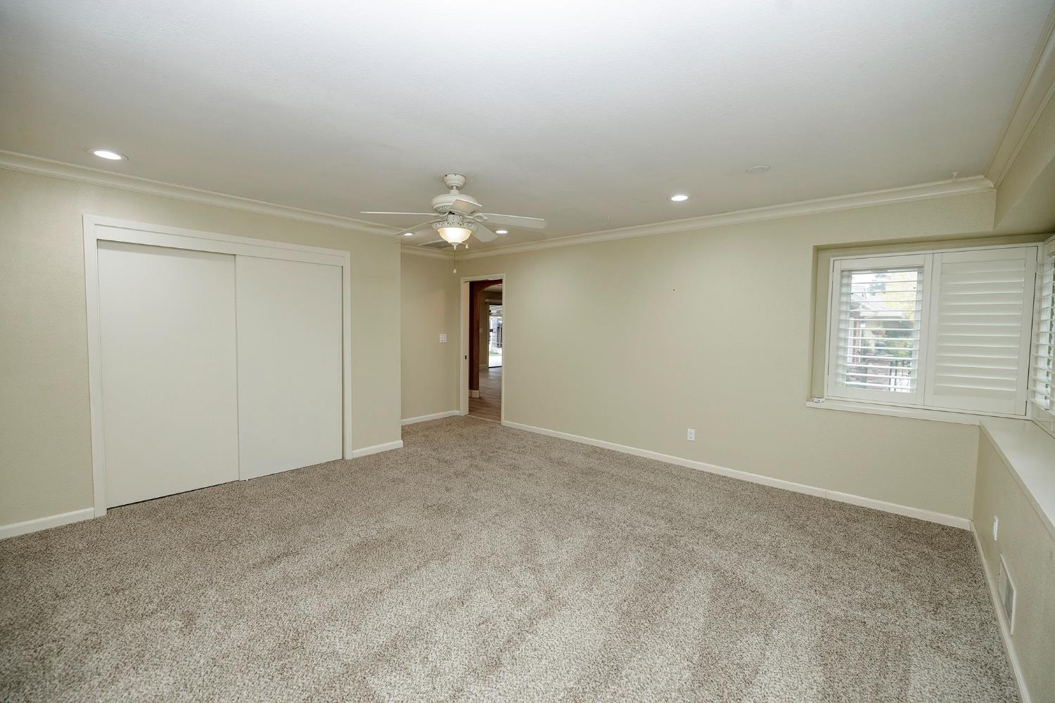 2410 Sherwood Ave, Modesto, CA 95350