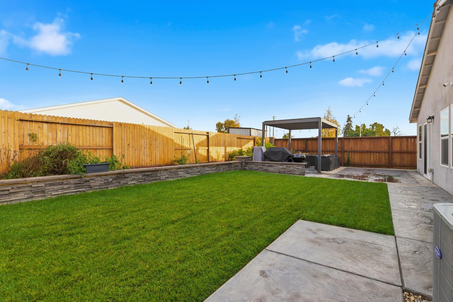 6218 Panda Way, Riverbank, CA 95367