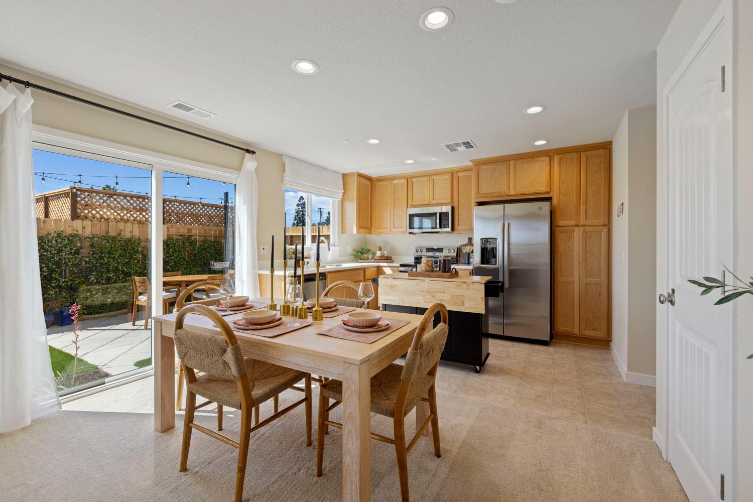 449 Lemongrass St, Turlock, CA 95380