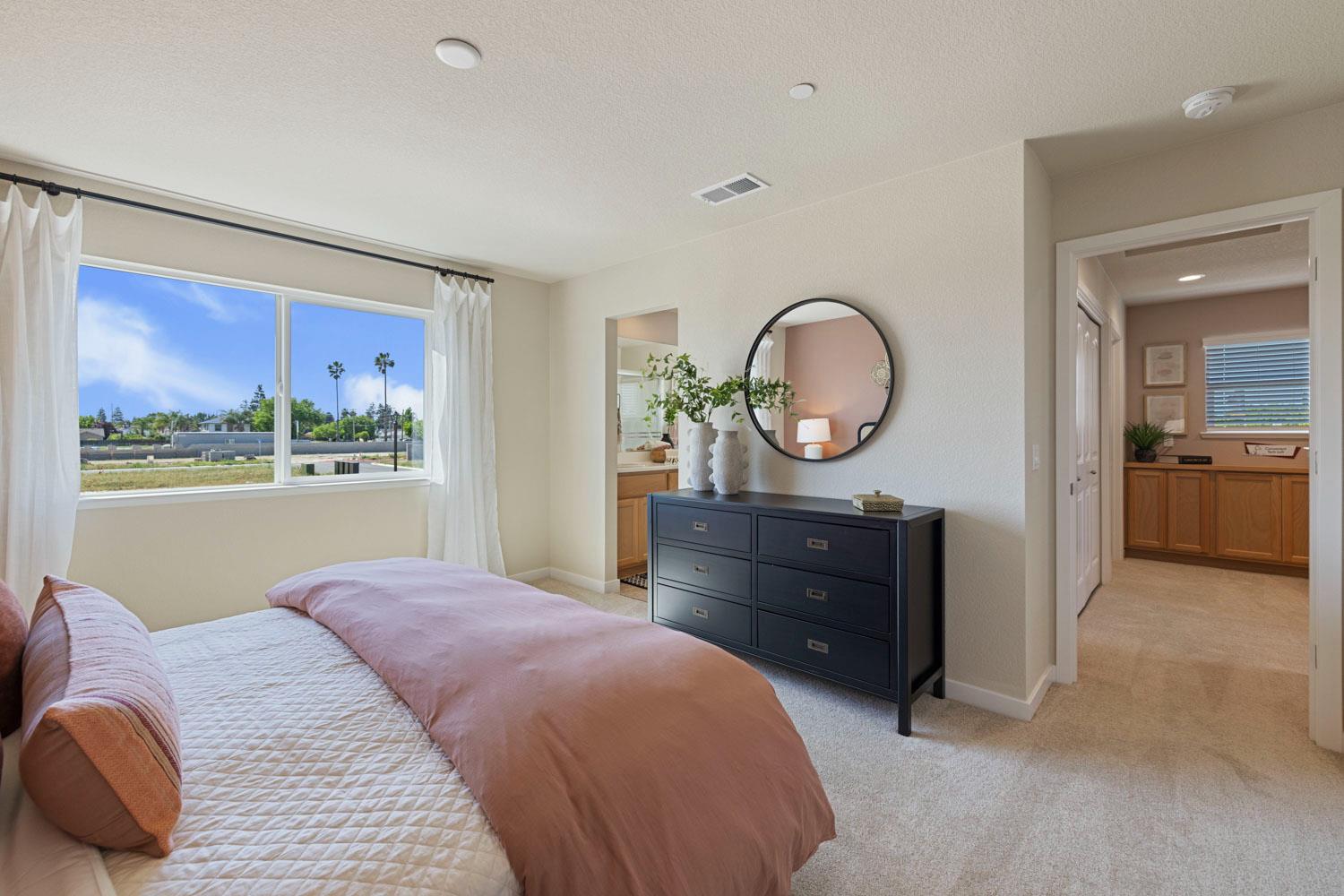 449 Lemongrass St, Turlock, CA 95380