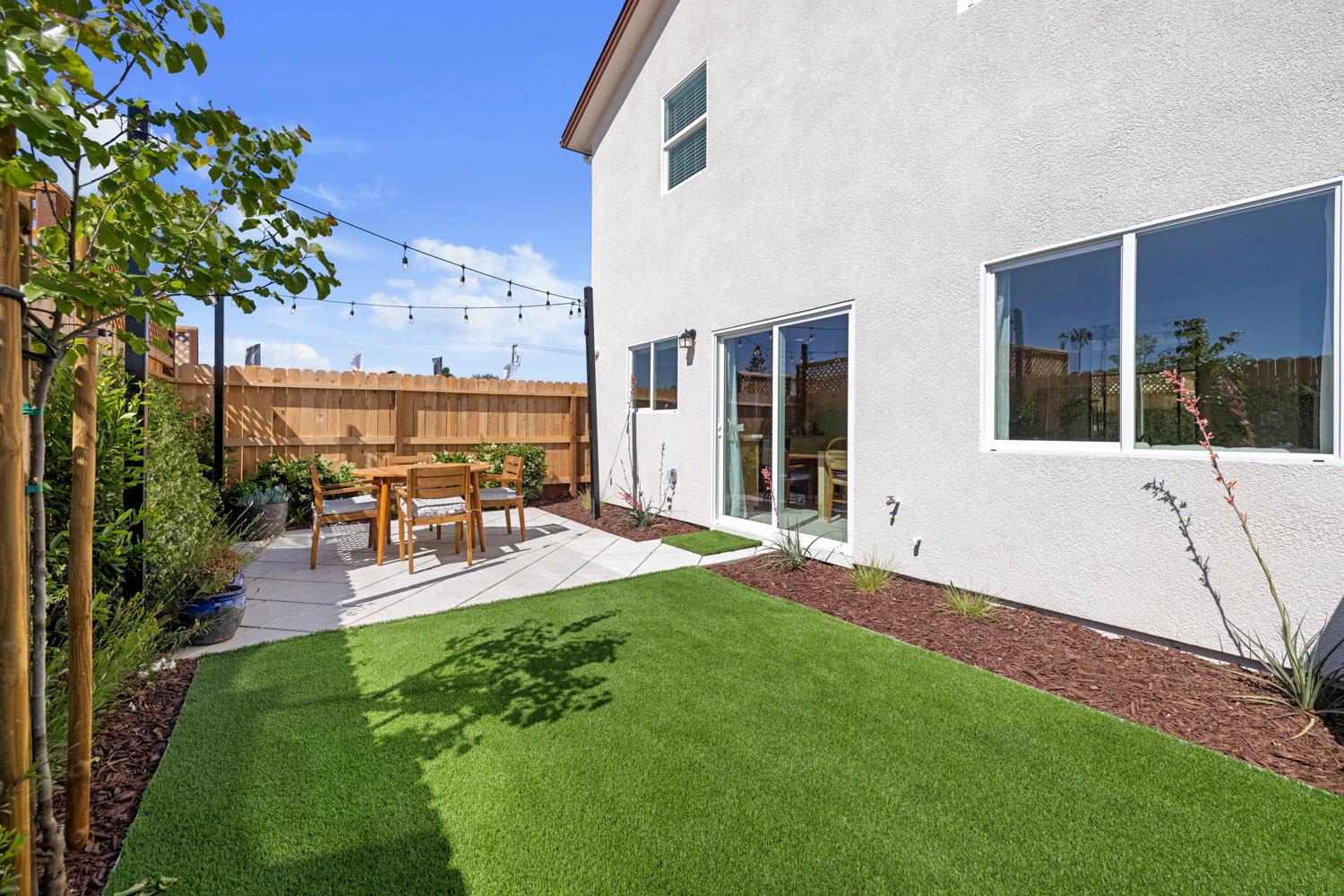 449 Lemongrass St, Turlock, CA 95380