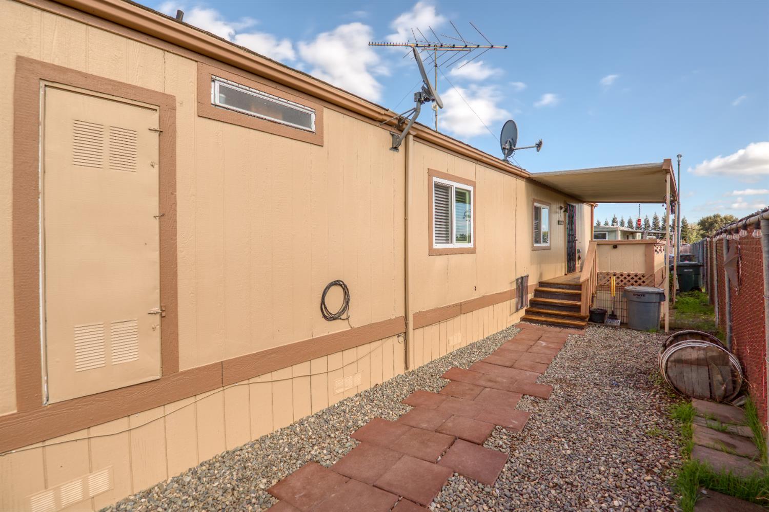 7341 Eleanor Rd #43, Oakdale, CA 95361