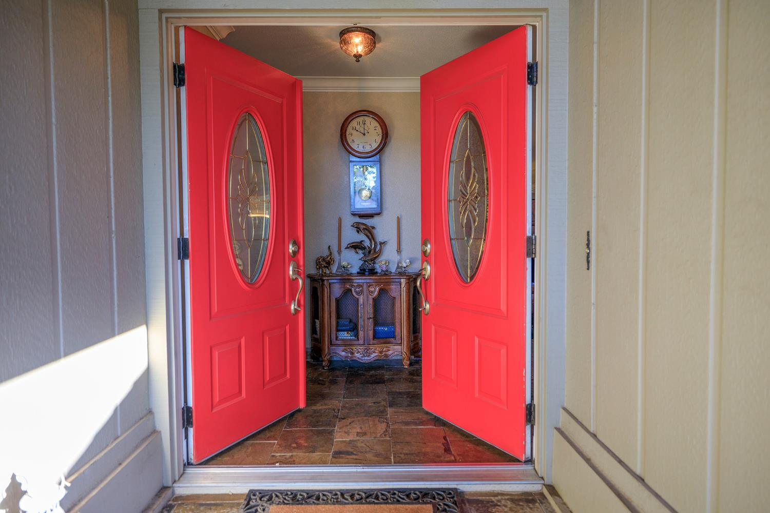 413 Redford Ln, Modesto, CA 95350