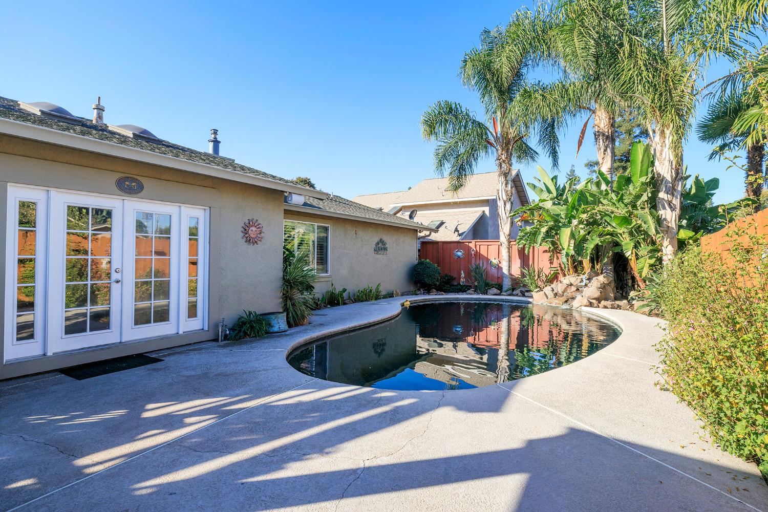 413 Redford Ln, Modesto, CA 95350