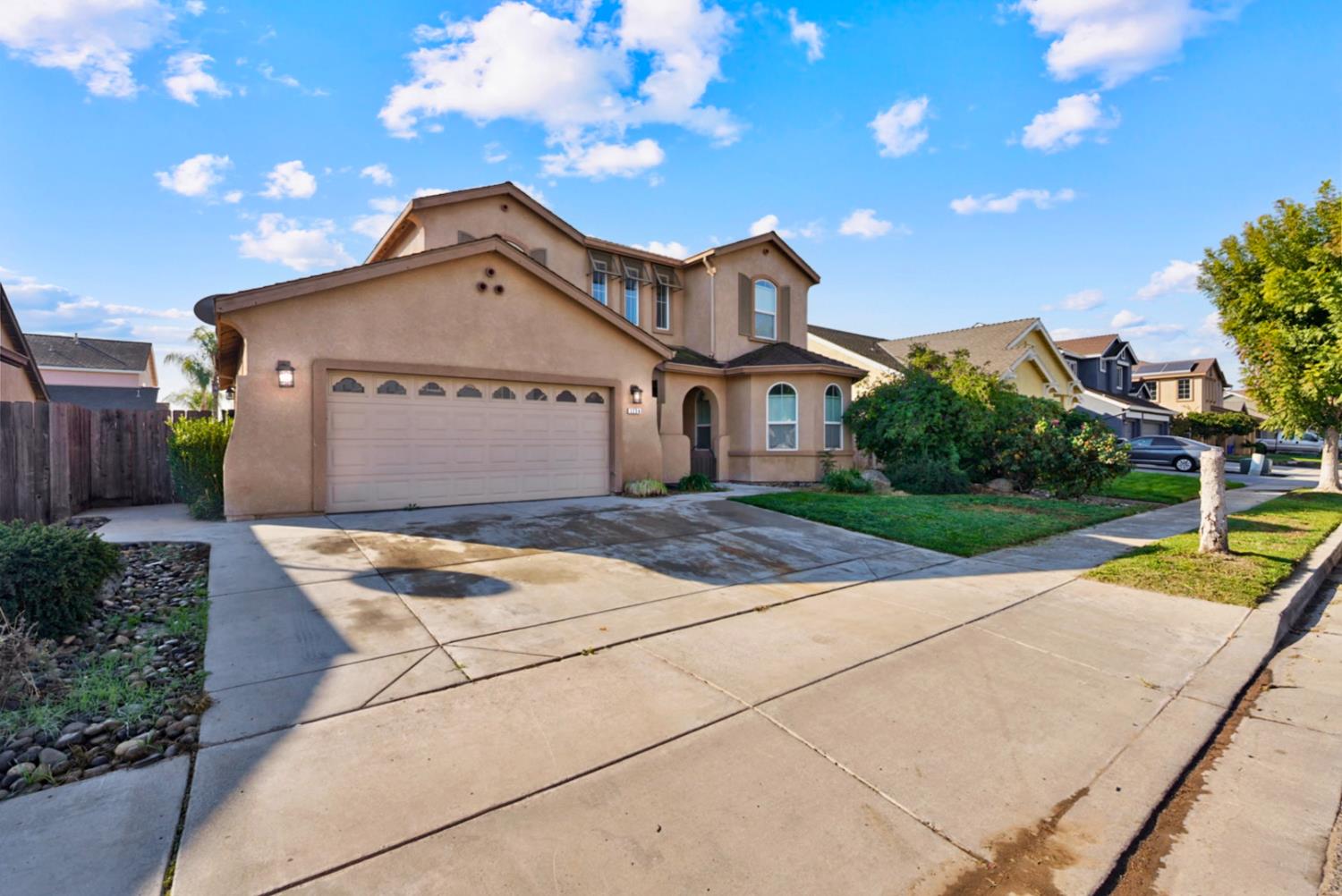 3258 Lemmons St, Riverbank, CA 95367