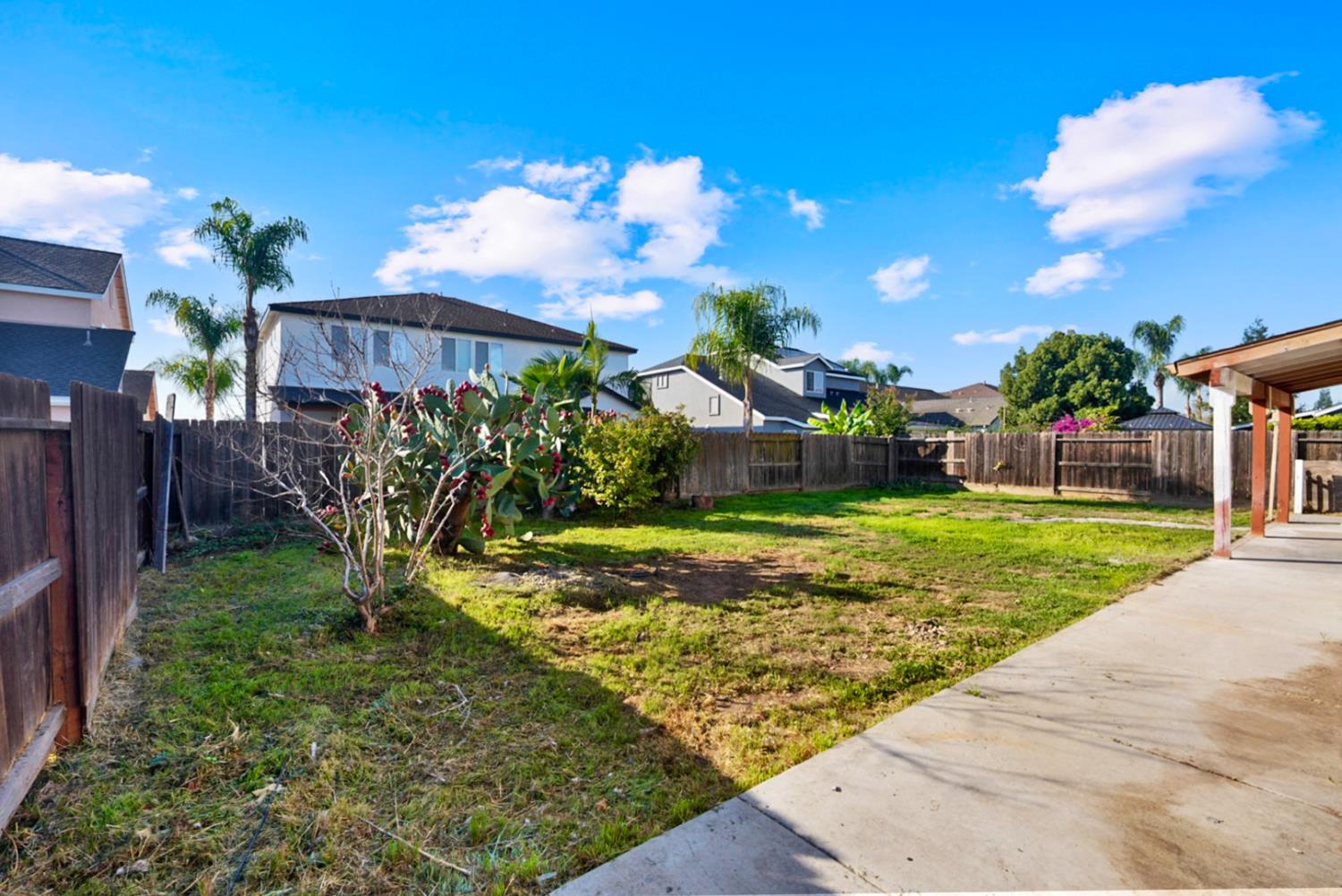 3258 Lemmons St, Riverbank, CA 95367