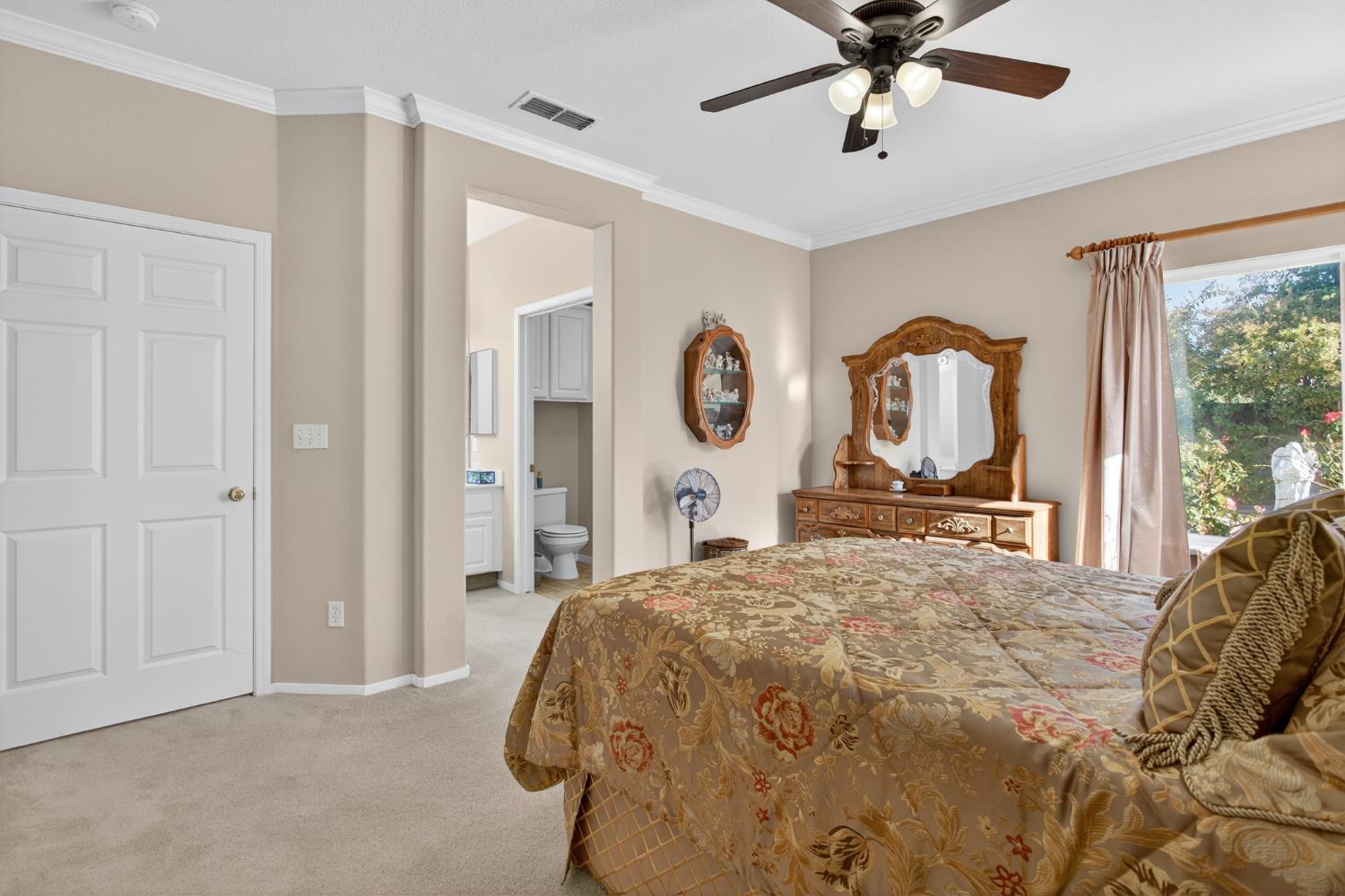 3200 Spring Garden Dr, Turlock, CA 95382