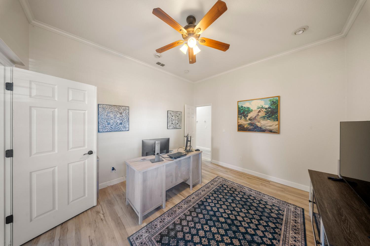 214 Osborne Ct, Ripon, CA 95366