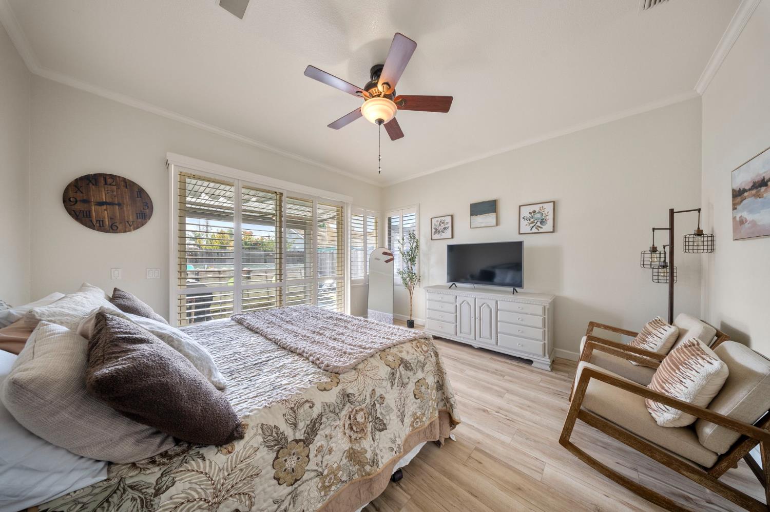 214 Osborne Ct, Ripon, CA 95366