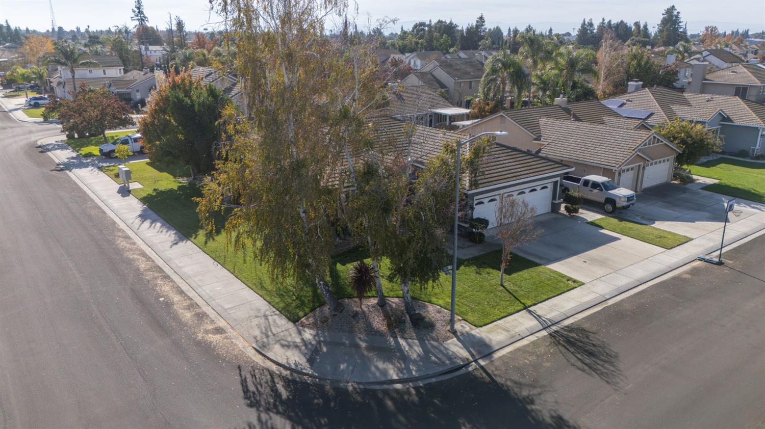 214 Osborne Ct, Ripon, CA 95366