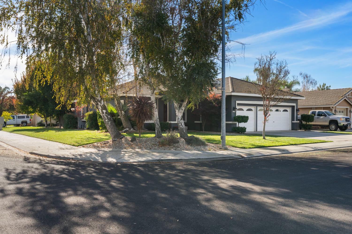 214 Osborne Ct, Ripon, CA 95366