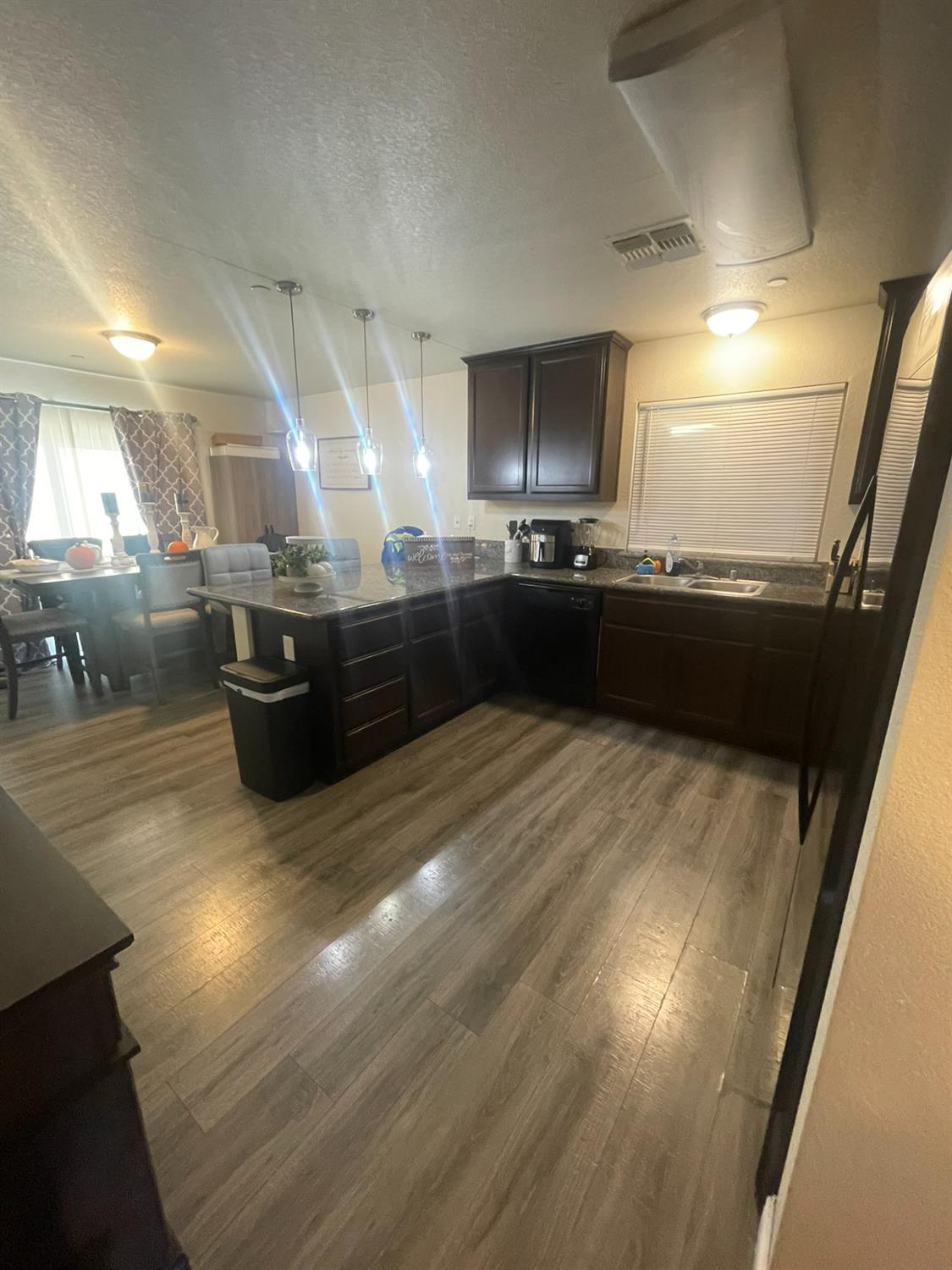 486 E San Pedro St, Merced, CA 95341