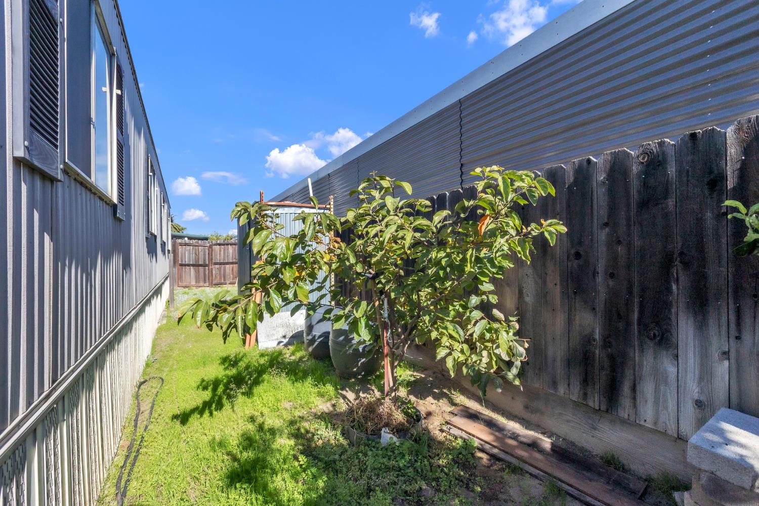 150 Pestana #124, Manteca, CA 95336