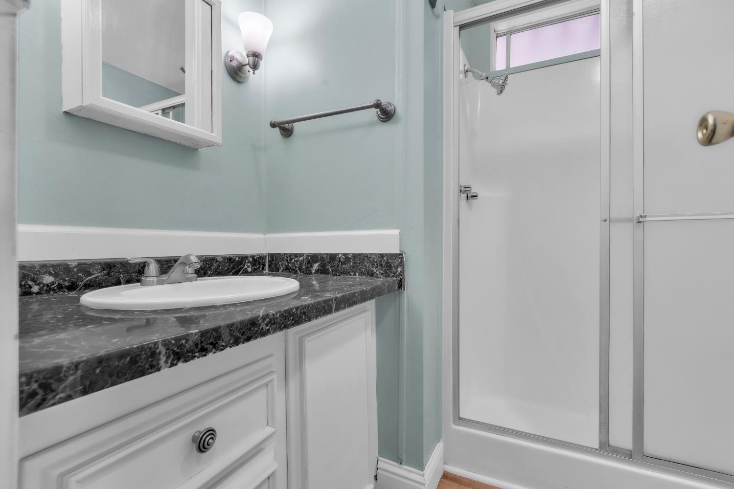 150 Pestana #124, Manteca, CA 95336