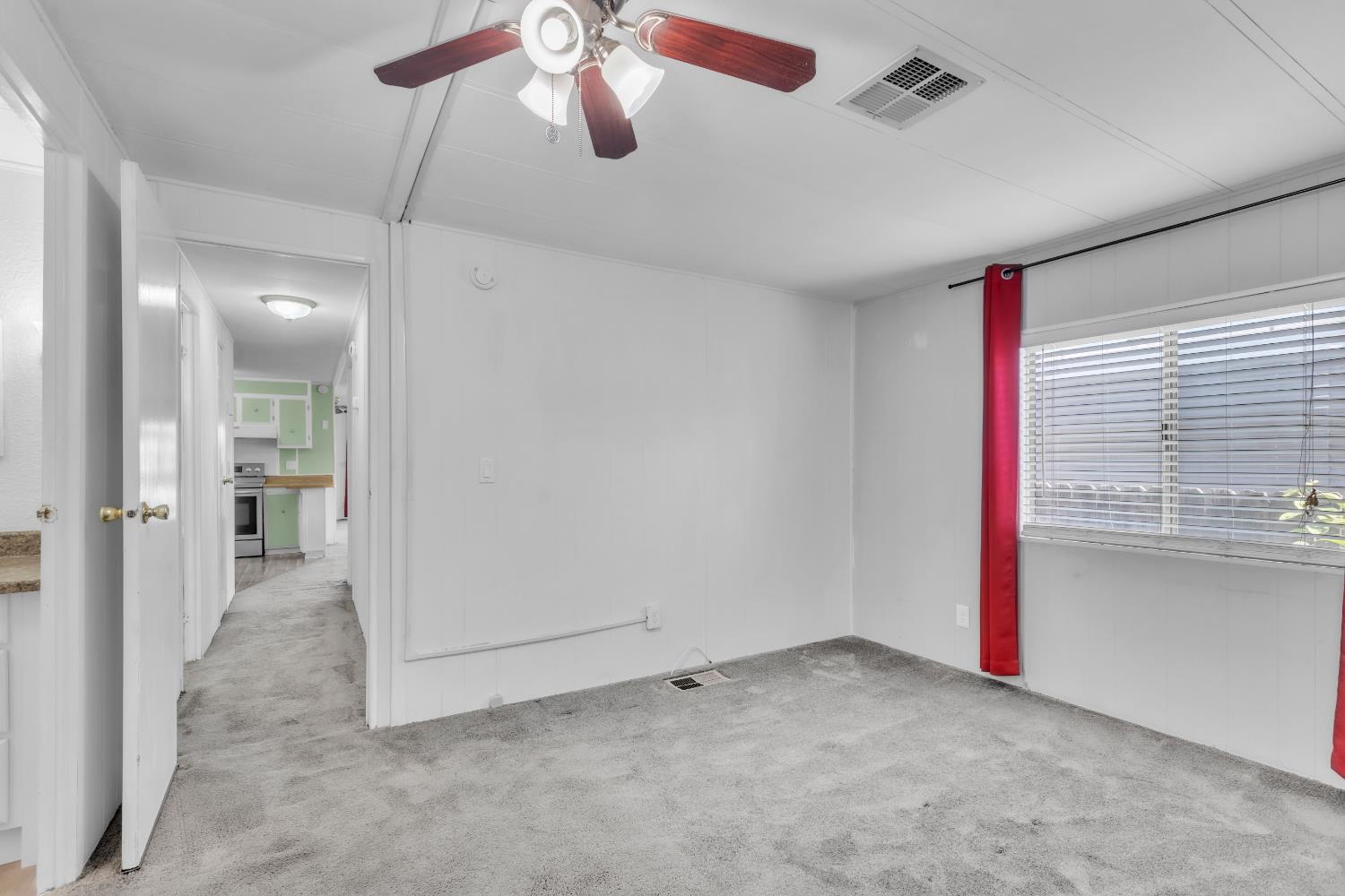 150 Pestana #124, Manteca, CA 95336