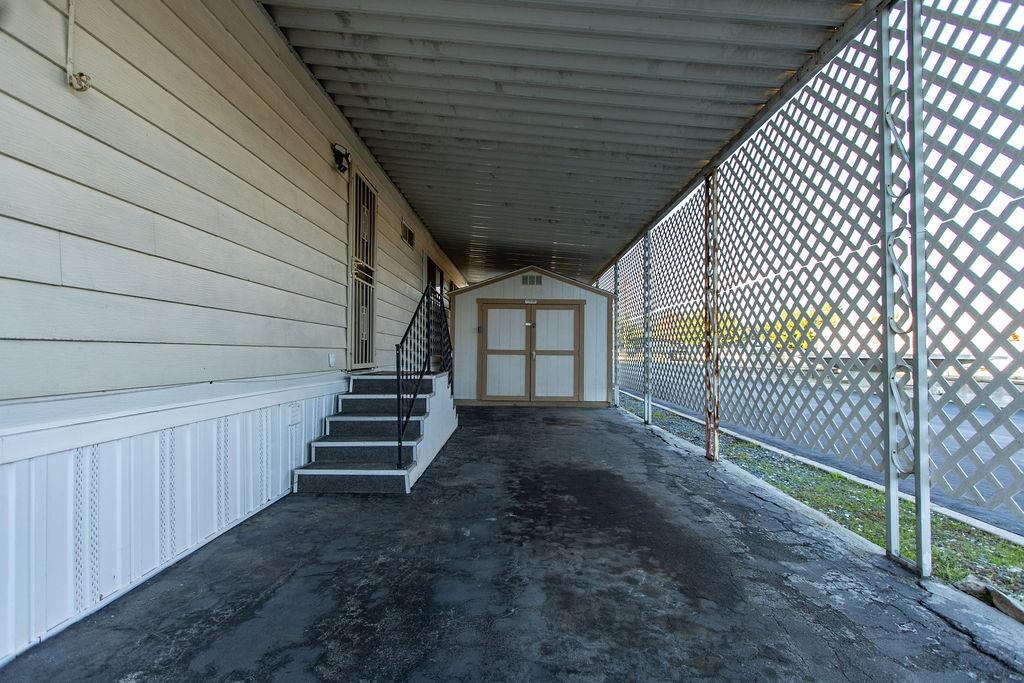 401 Allen Way, Turlock, CA 95380