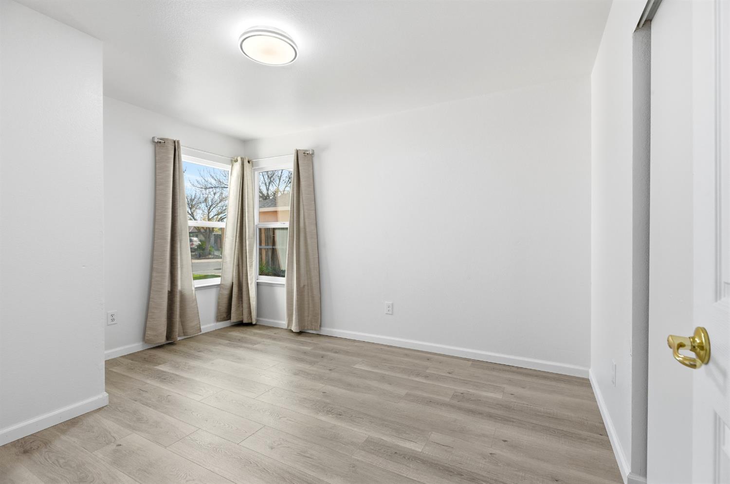 1117 Whittle Ct, Modesto, CA 95351