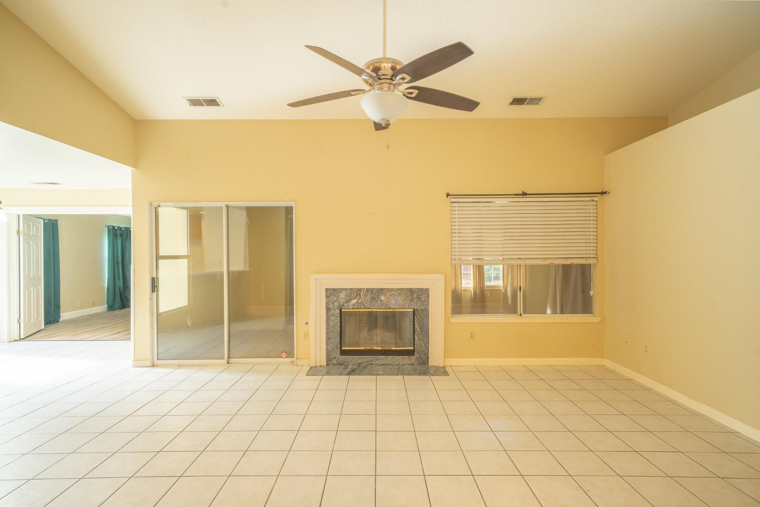 1259 Joett Dr, Turlock, CA 95380