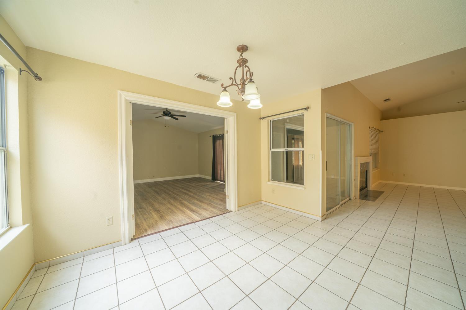 1259 Joett Dr, Turlock, CA 95380