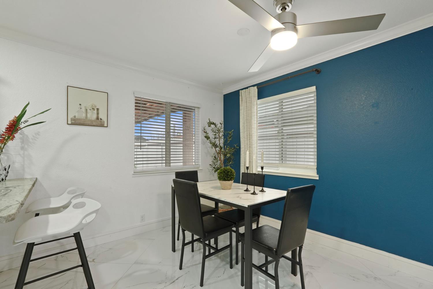 1754 Carignane Way, Escalon, CA 95320