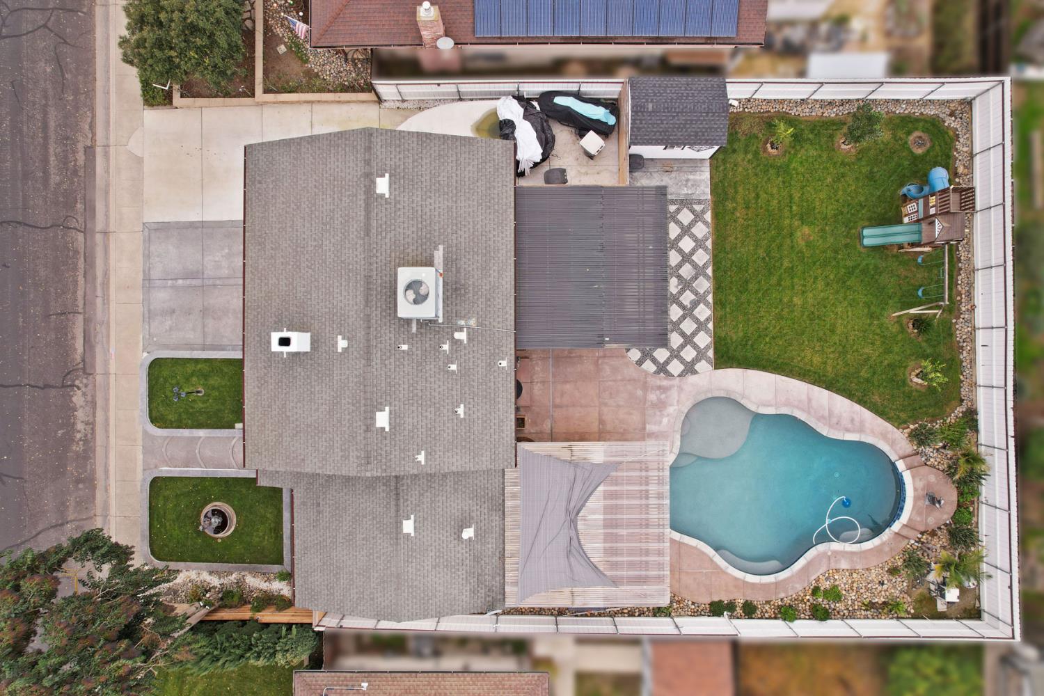 1754 Carignane Way, Escalon, CA 95320