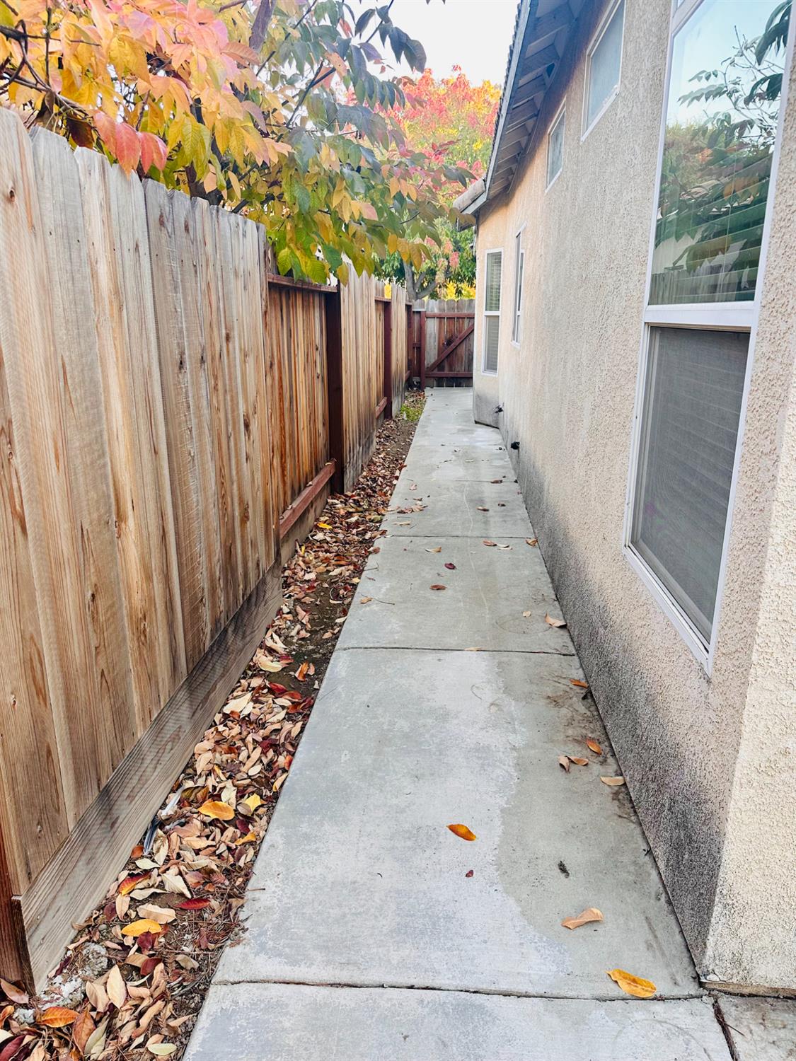 3509 Sharon Ave, Modesto, CA 95355