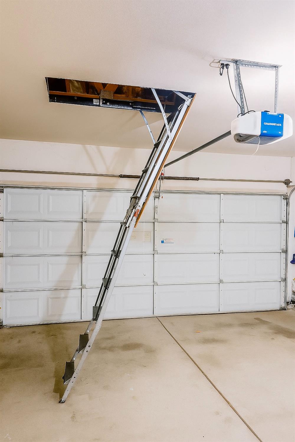 3509 Sharon Ave, Modesto, CA 95355