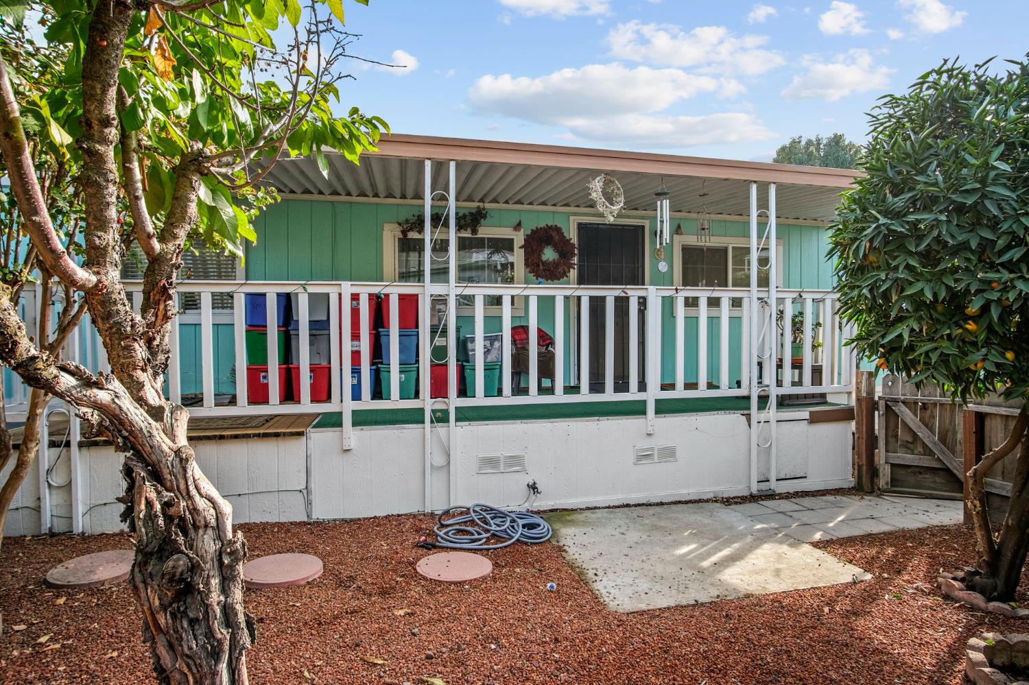 47 Clipper Ln, Modesto, CA 95356