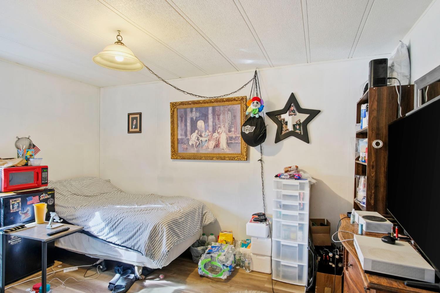 47 Clipper Ln, Modesto, CA 95356