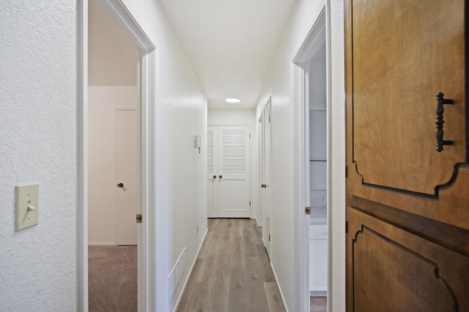 3425 Woodbine Dr, Modesto, CA 95355