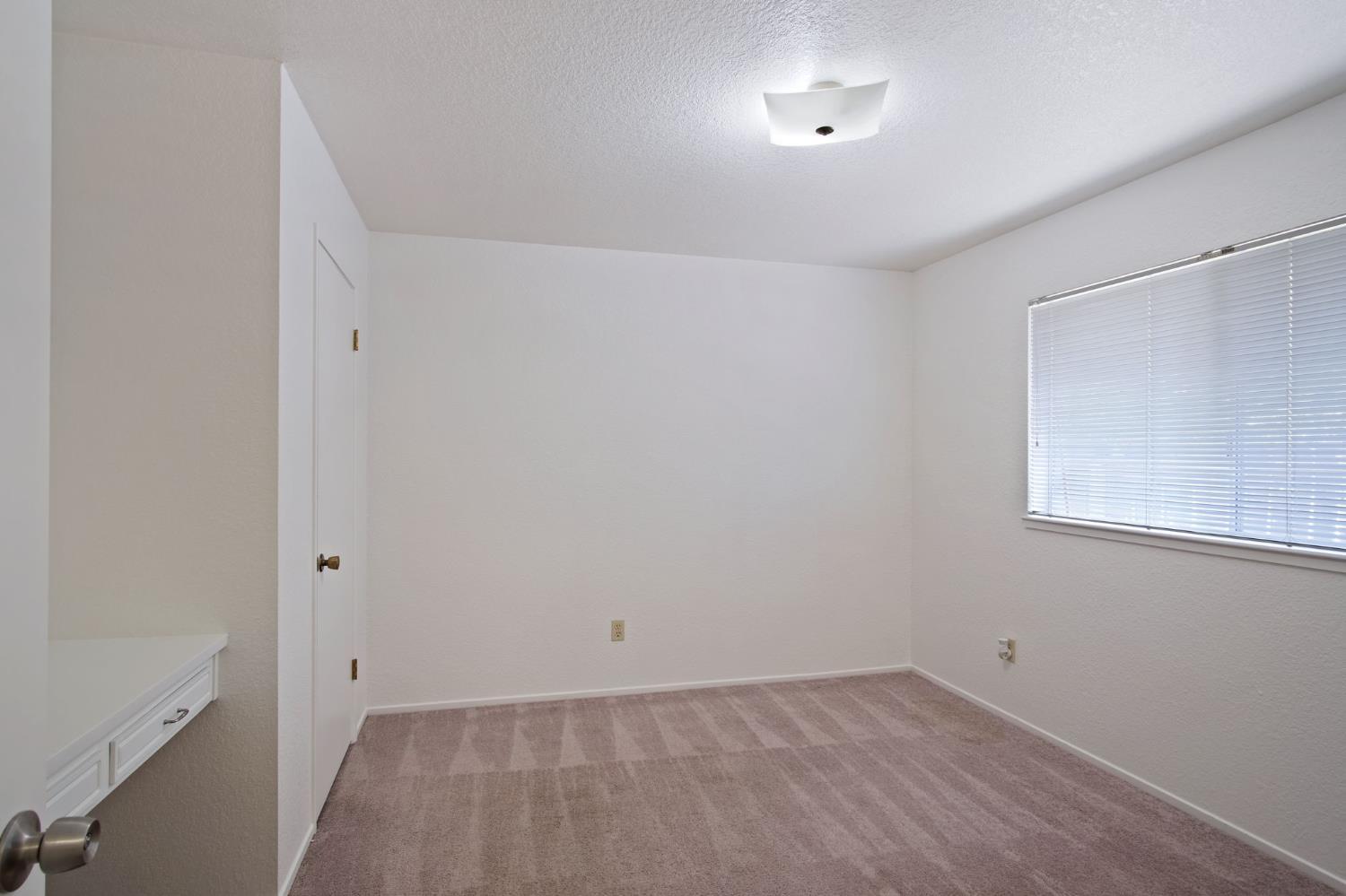 3425 Woodbine Dr, Modesto, CA 95355