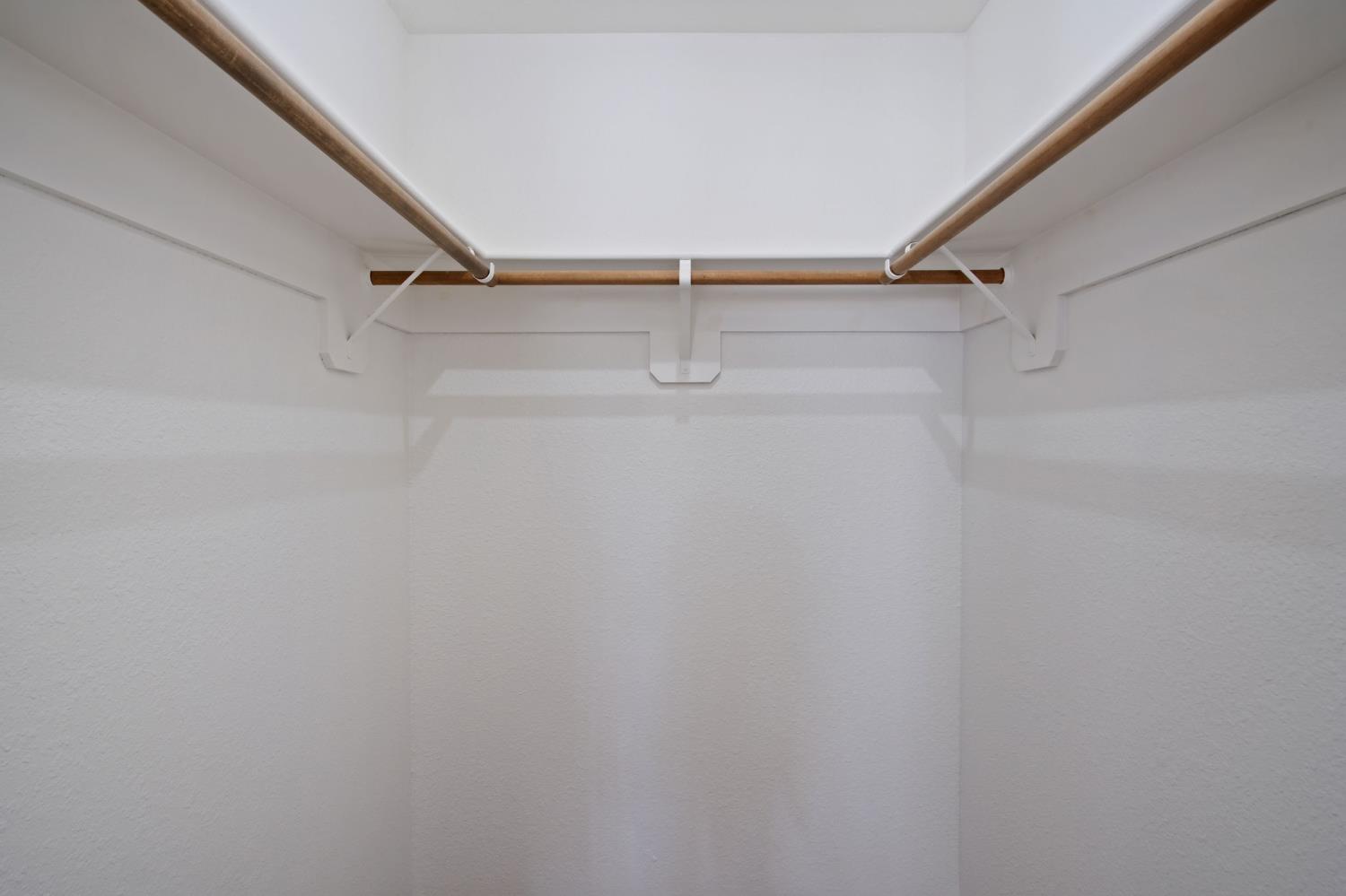 3425 Woodbine Dr, Modesto, CA 95355