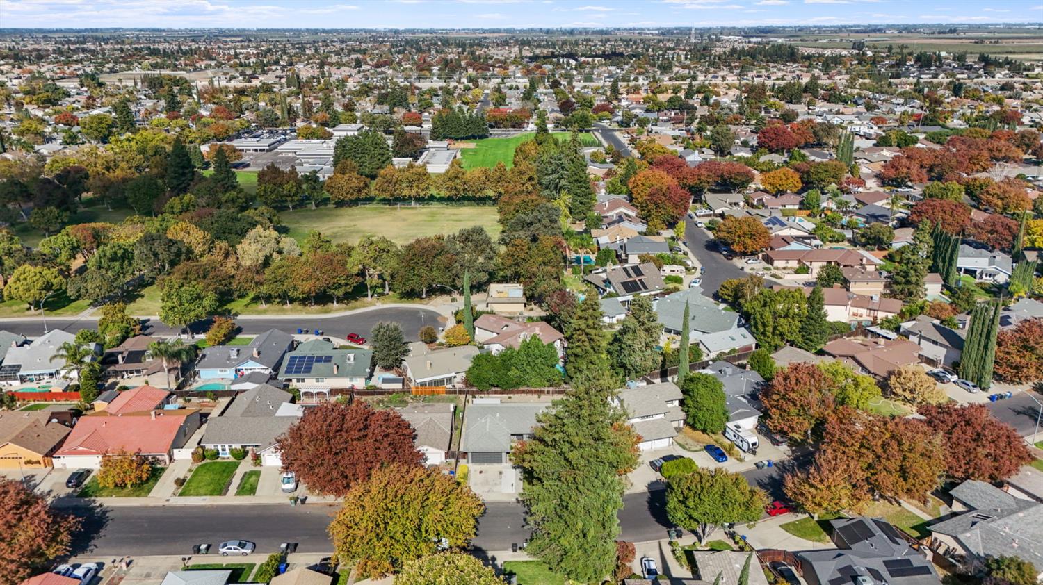 3425 Woodbine Dr, Modesto, CA 95355